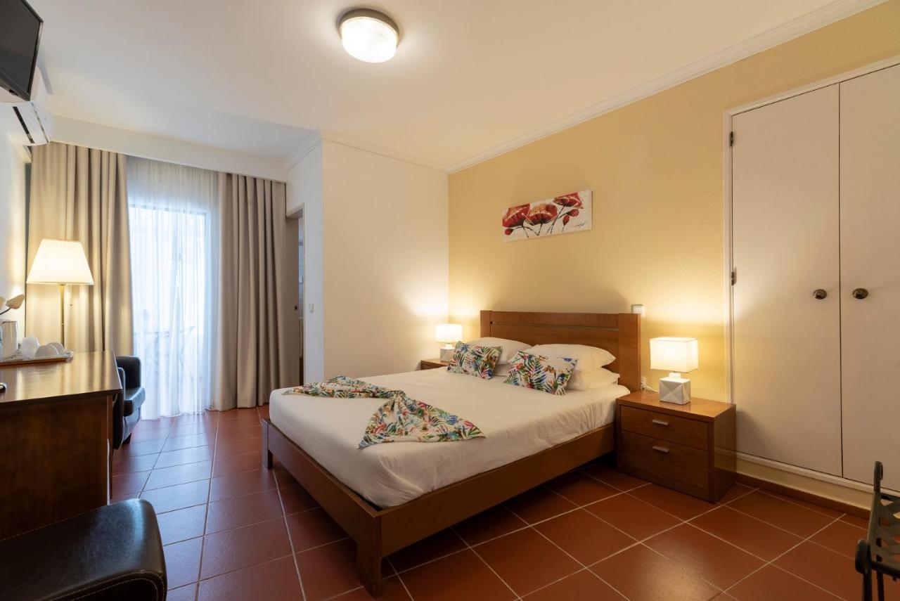 Manta Guest Bed & Breakfast Manta Rota Ngoại thất bức ảnh
