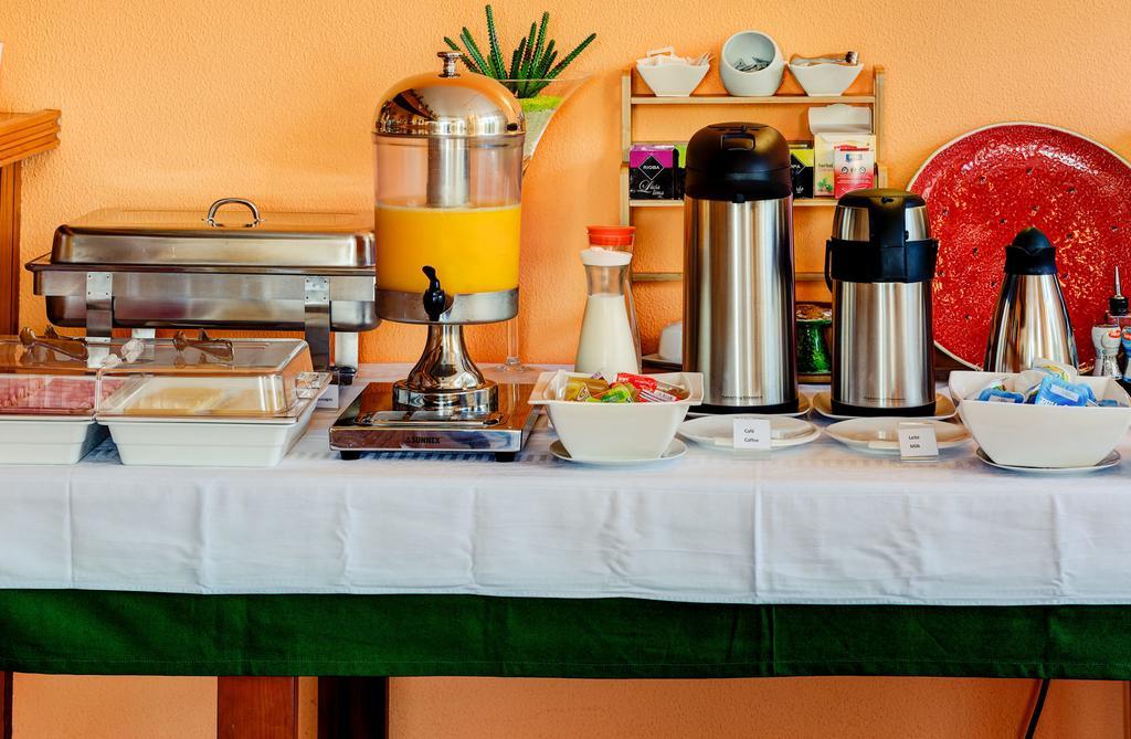 Manta Guest Bed & Breakfast Manta Rota Ngoại thất bức ảnh