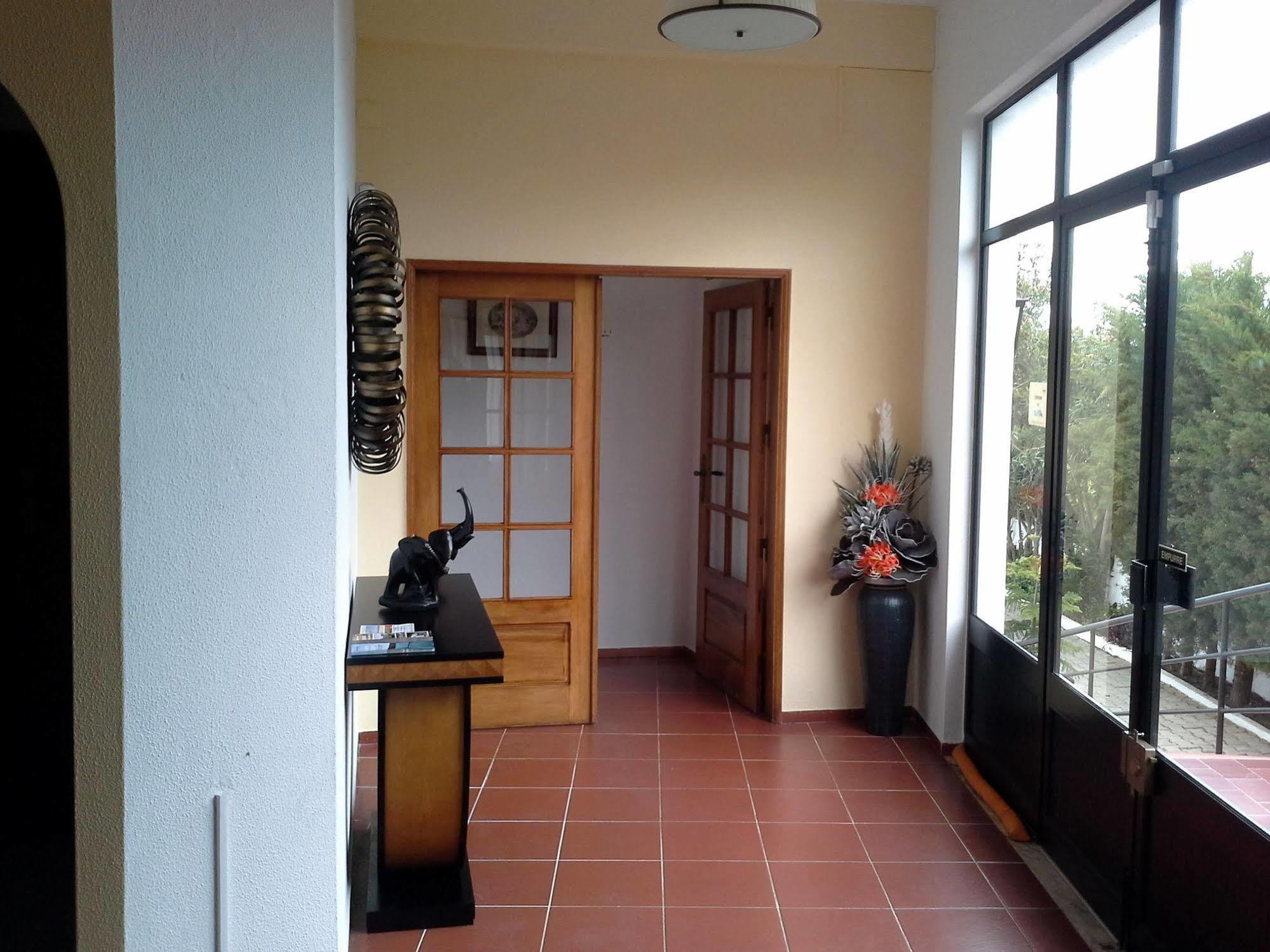 Manta Guest Bed & Breakfast Manta Rota Ngoại thất bức ảnh
