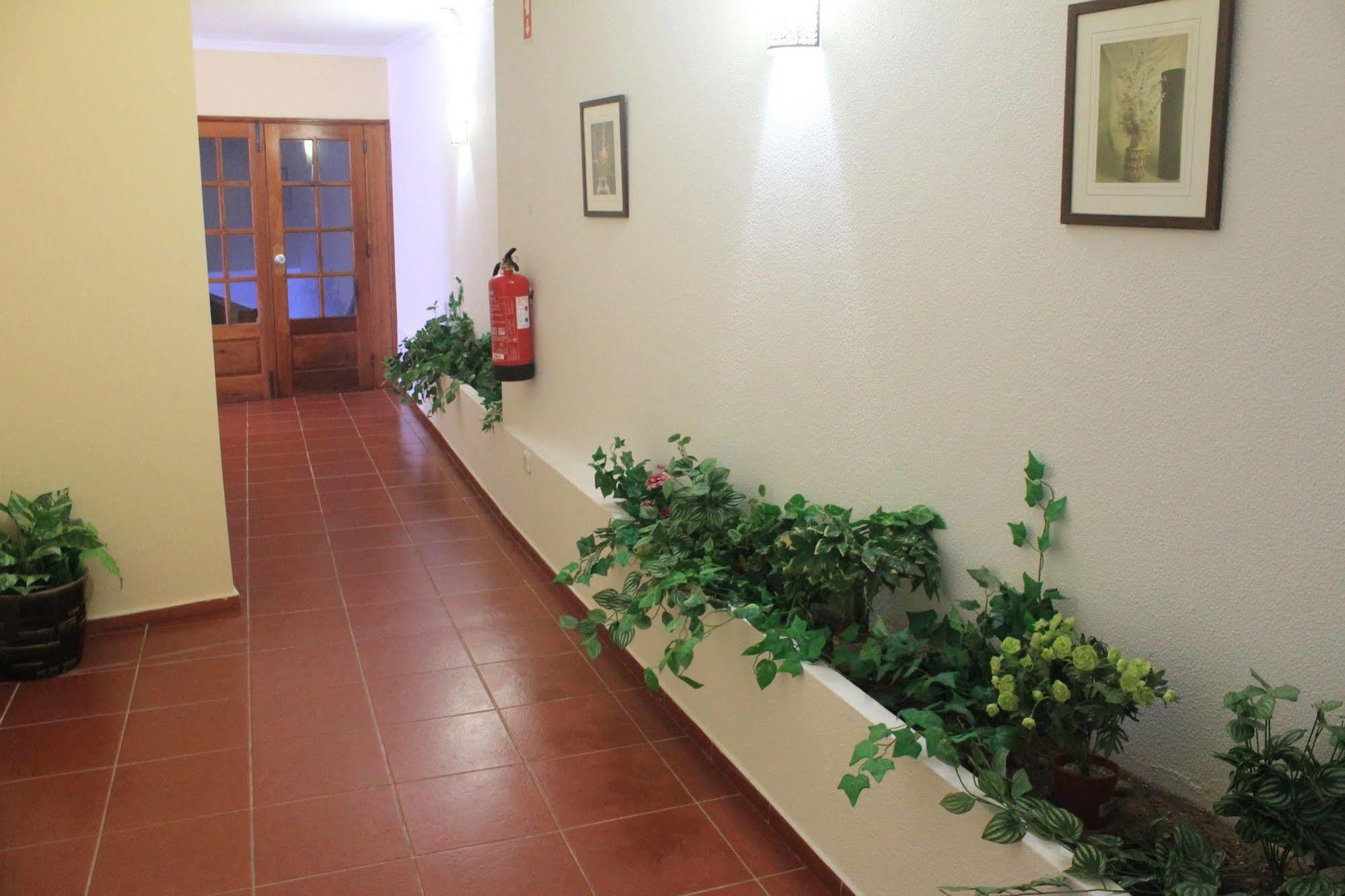 Manta Guest Bed & Breakfast Manta Rota Ngoại thất bức ảnh